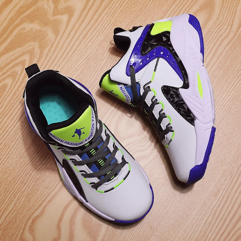 

New Cool Running Shoes For Boys Mid-Top Sport Shoes Children Leather Walking Boys Shoes Non-Slip Teenage Sneakers Boy