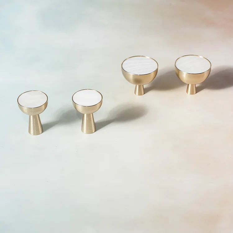 Настенные латунные крючки LKL в скандинавском стиле с золотым орнаментом |