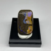 100 natural rare australian iron opal photographed in wet water state gem mineral specimen quartz gemstones box size 2 7 cm