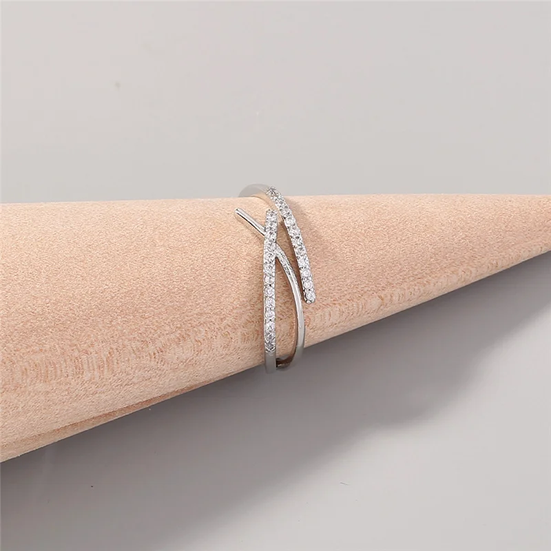 

Exquisite Fashion Women Ring Adjustable Copper Inlaid Zircon Elegant Ladies White Gold Ring High Quality Wedding Gift Jewelry