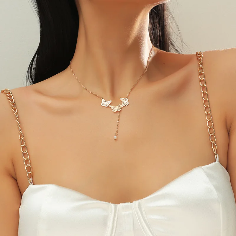

Korean Fashion Thin Short Chain Necklace For Women Sweet Butterfly Necklace Simulated Pearl Pendan Jewelry Party Gifts New 2021