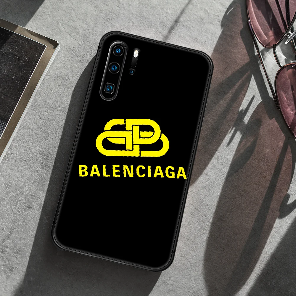 

French luxury brand Phone Case For Huawei P Mate 10 20 30 40 Lite Pro smart Z 2019 nova 5t black Cell Silicone Back 3D