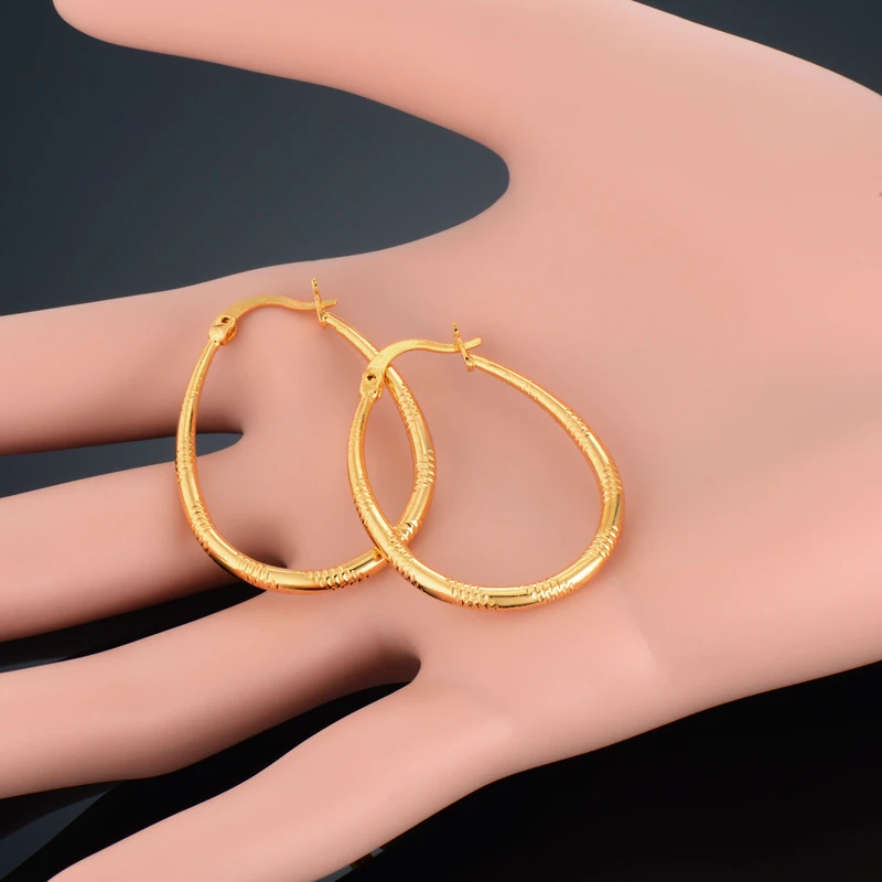 

2020 Fashion Geometric Round Vintage Earrings For Women Fashion Punk Gold Indian hoop Earrings Jewelry Brincos