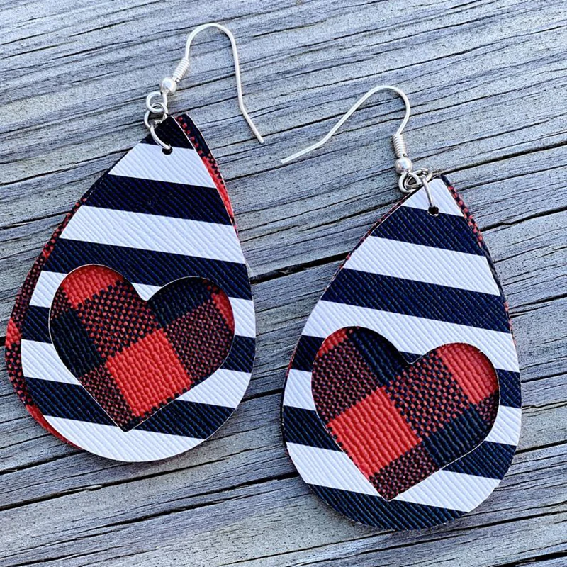 Многослойные серьги капли из искусственной кожи в клетку буйвола с сердечками