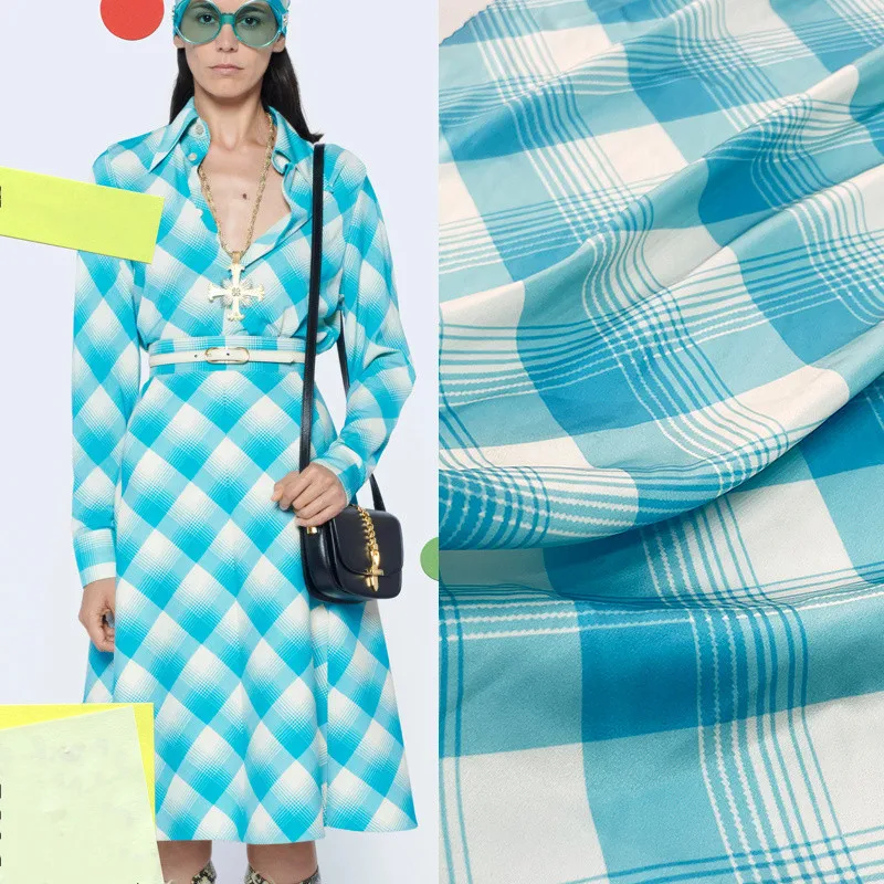 Юбка атласная в клетку с геометрическим принтом | Дом и сад