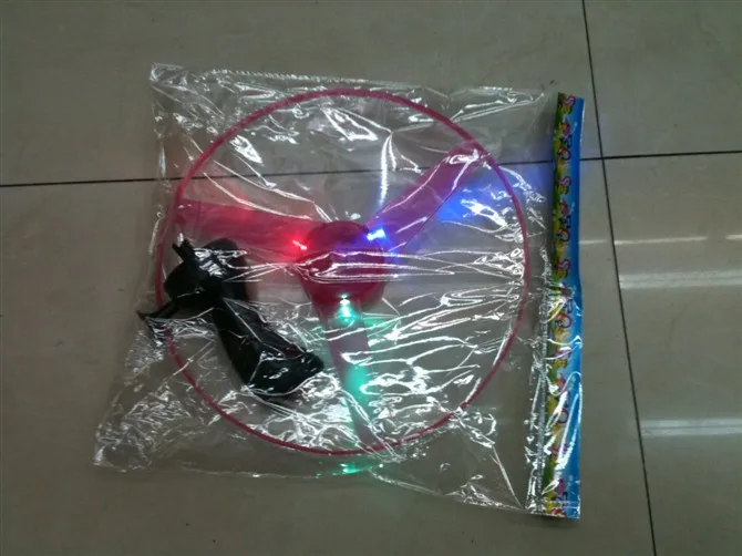 

popular toy Boomerang Pull The Flying Saucer Novelty Flying Saucer Toy 2020