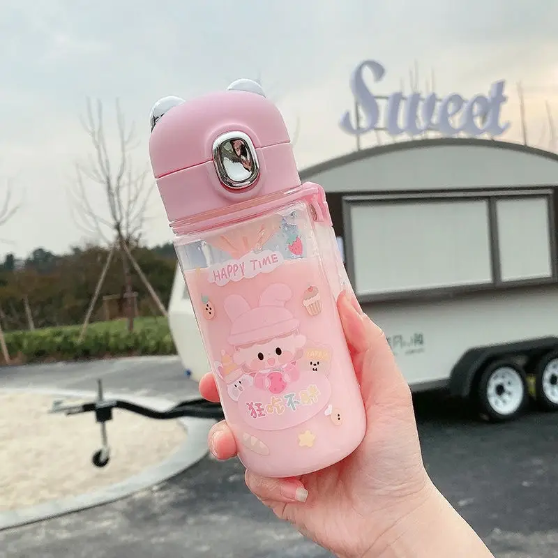 

Straw plastic cup girl student portable water cup adult children cartoon simple fresh high value water cup
