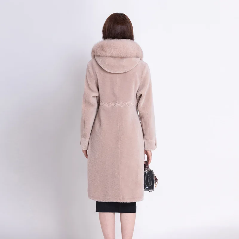 

2020 autumn and winter new mid-length fur coat female real fox fur collar hooded sheep shearing wool particle women's coat