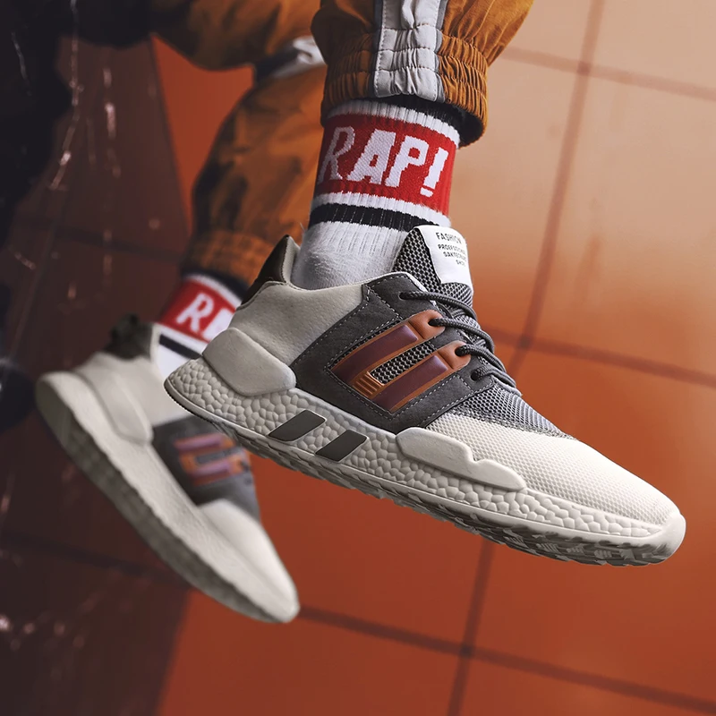 Новинка 2020 легкая спортивная обувь дышащая сетчатая на шнуровке для ходьбы бега