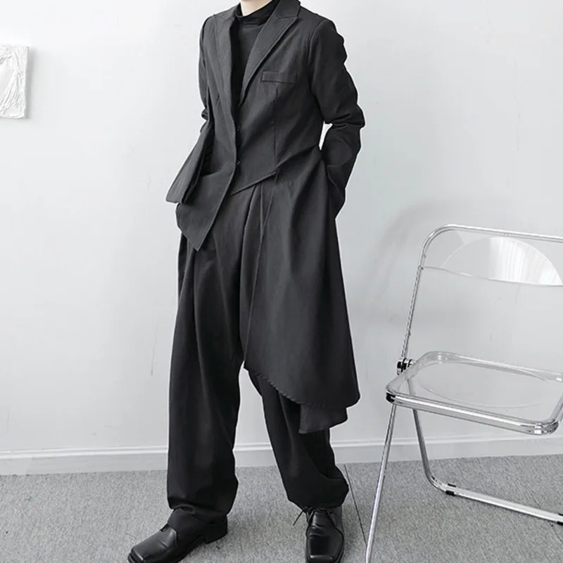 

IEFB /men's wear irregular split hme black white niche suit coat 2021 spring New personality design slim fit short blazers Y4024