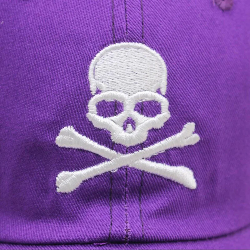 Бейсболка с вышивкой головы черепа Модная молодежная Кепка козырьком для