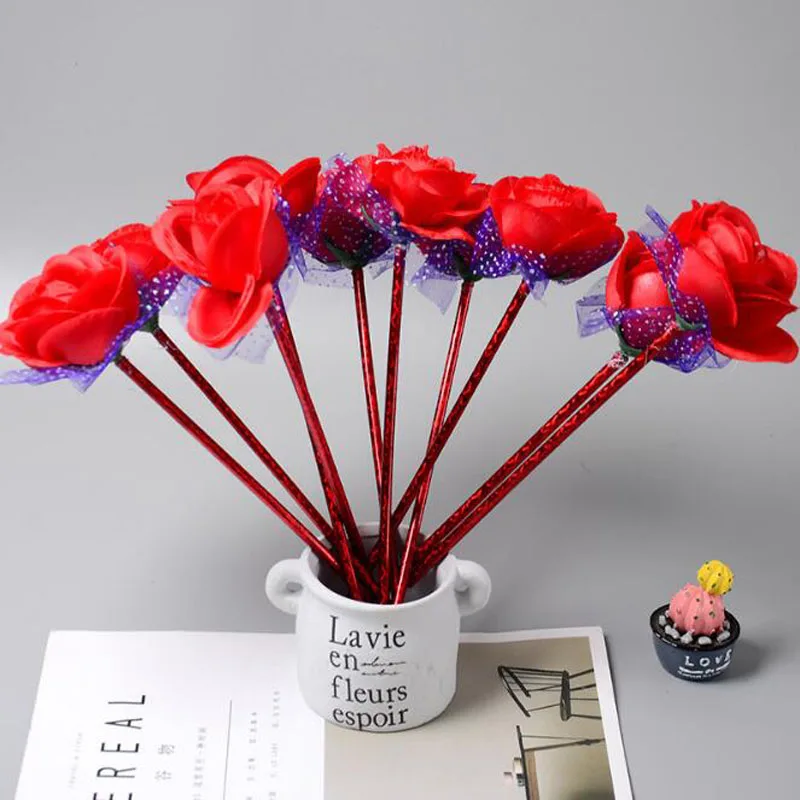 Комплект из 4 предметов с персонажами мультфильмов ручка ко Дню Святого