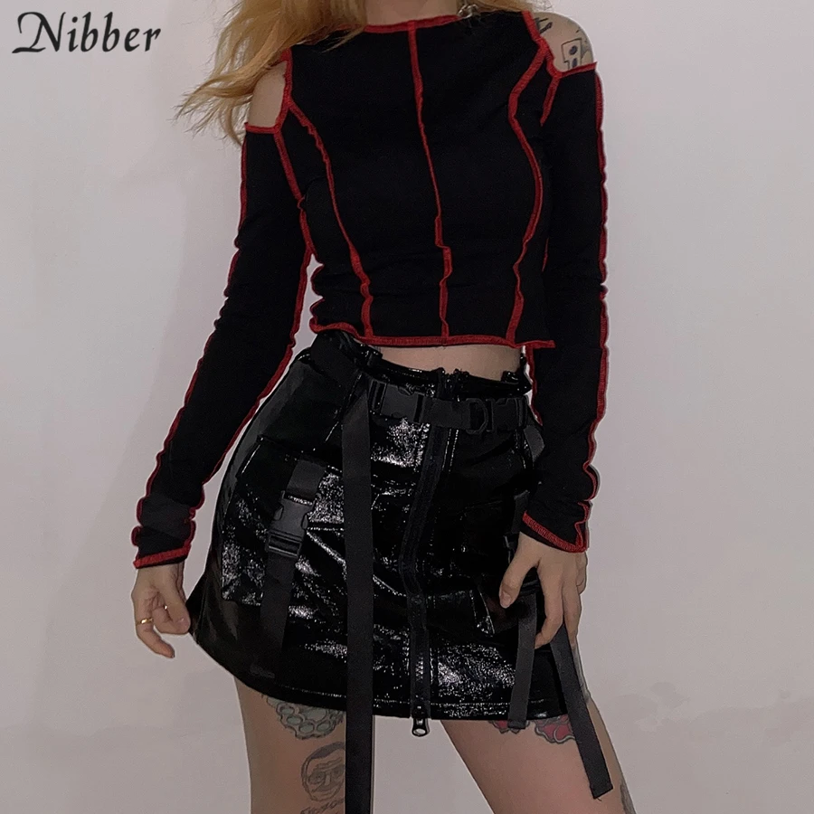 Женский укороченный топ NIBBER простой черный в полоску с вырезами модная футболка