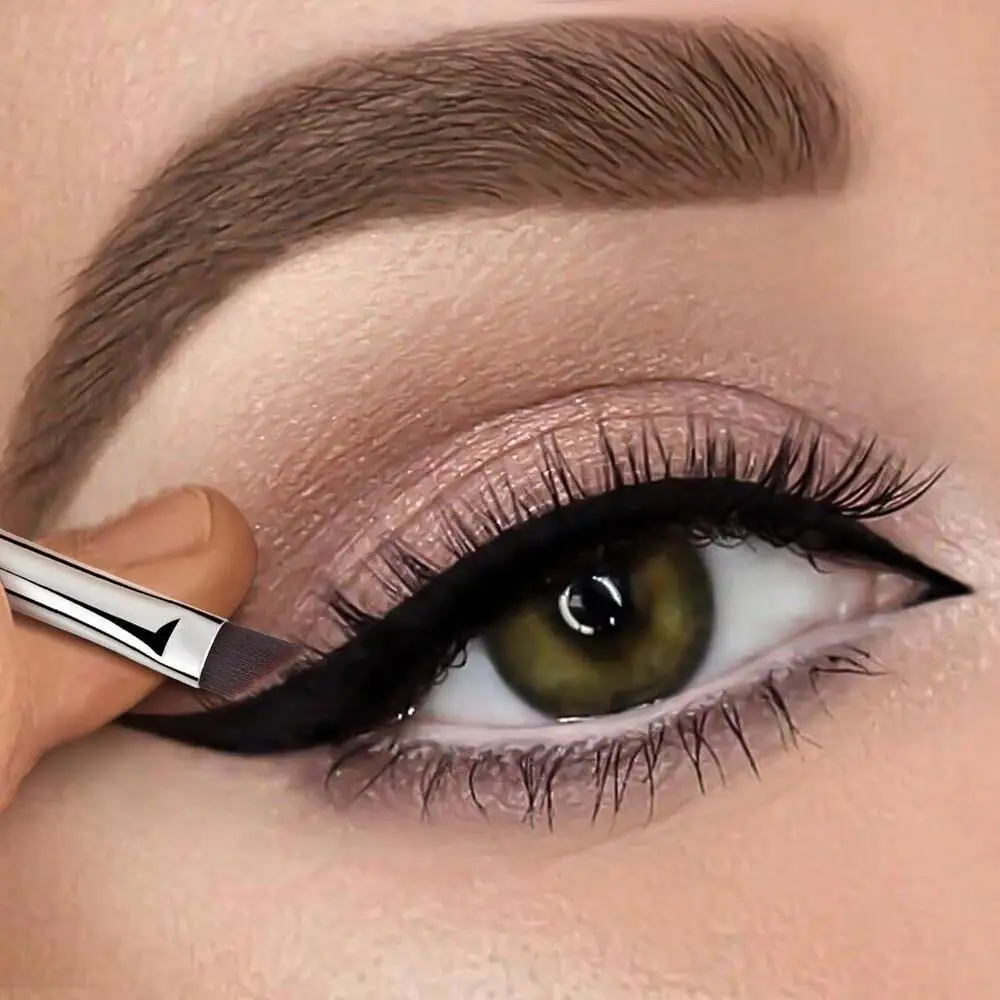 Angled Eyeliner Makeup Brush Eigshow E835 | Красота и здоровье