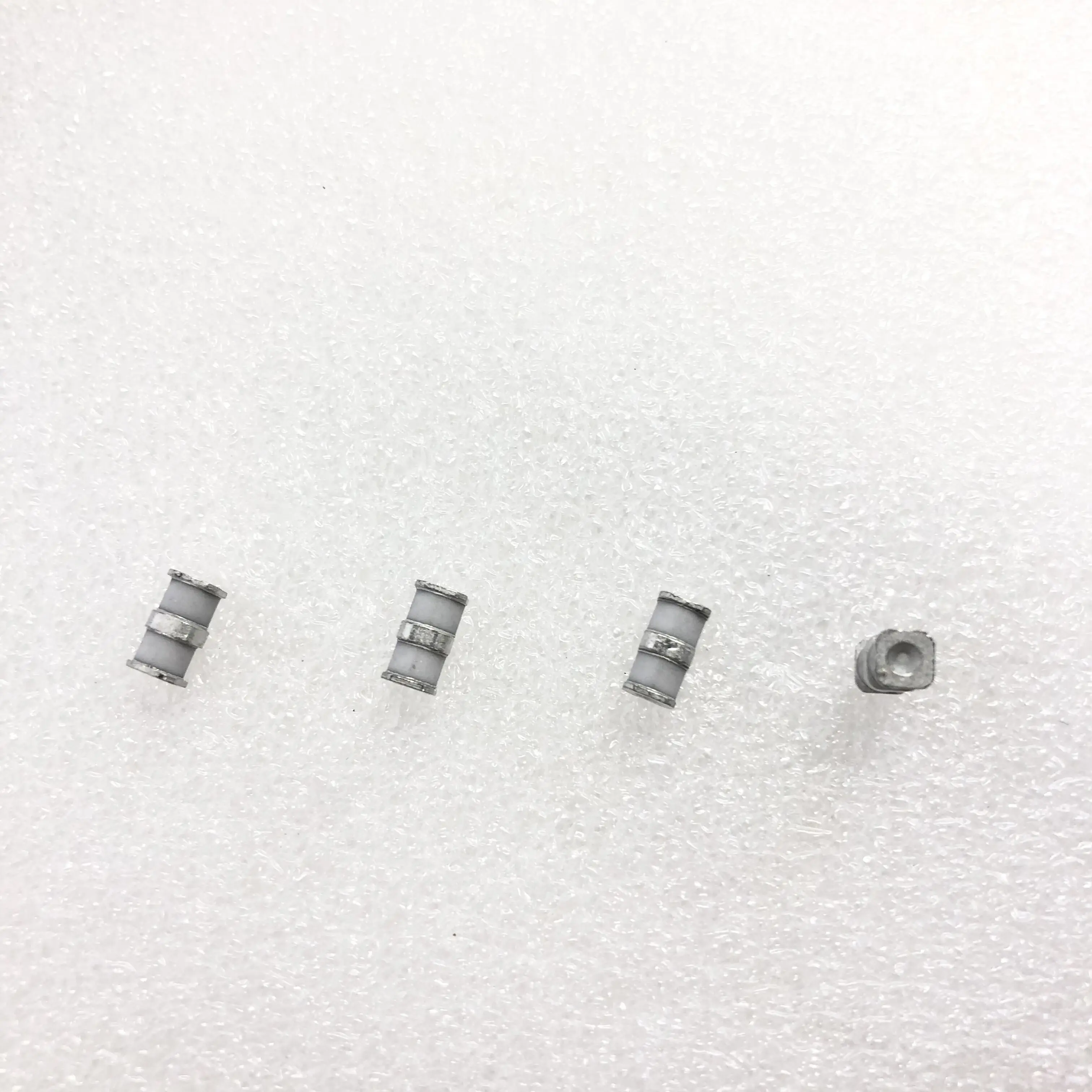 10 шт./лот керамическая Газоразрядная трубка SMD 3D90V 420V 6. 8x3.5x3. 5 Φ