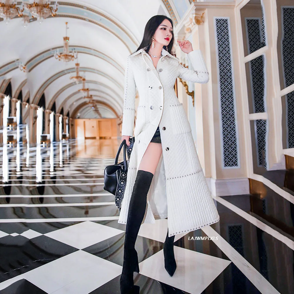 

2022 New Temperament Autumn Winter White Plaid Cotton-padded Jacket Women's New Long over-the-knee slim-fitting parkas