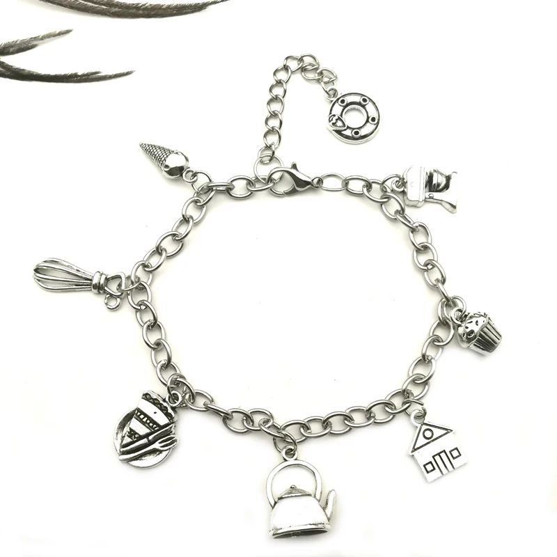 New Fashion Restaurant Accessory Pack Mini Blender Cake Teapot Cone Bracelet House Ice Cream Bracelet Gift Souvenir