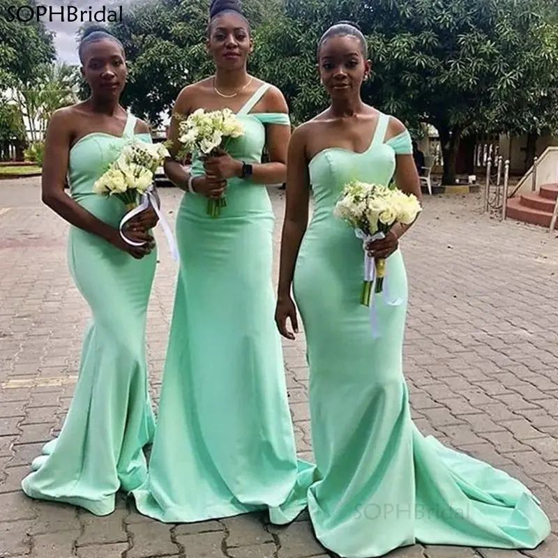 

Соблазнительные платья подружки невесты на одно плечо платье 2021 длинное атласное платье русалки мятно-зеленого цвета для свадебной вечери...