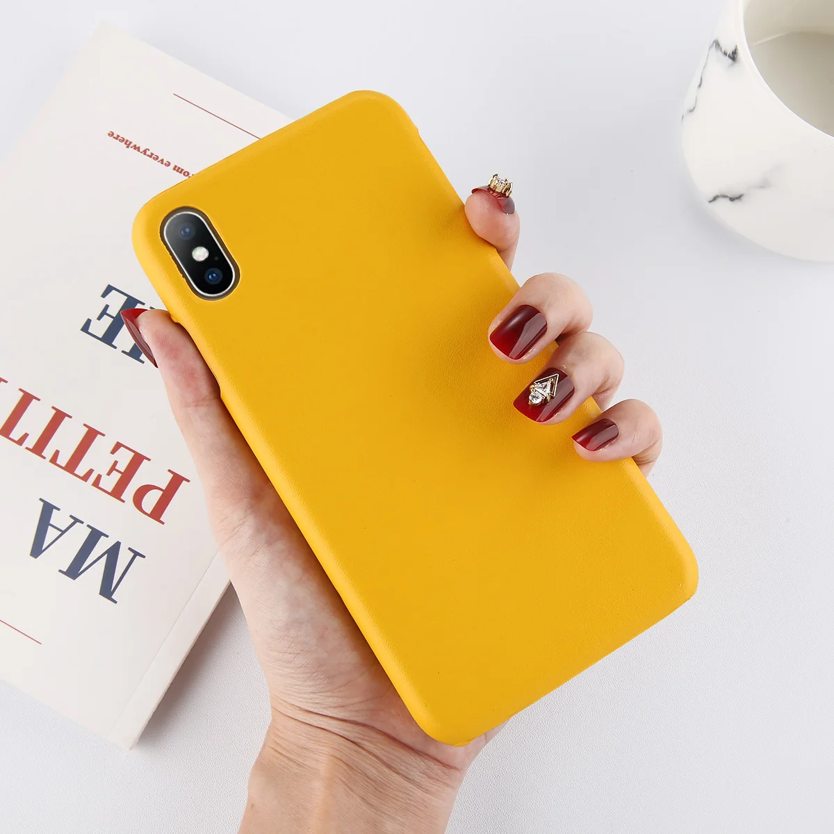 Lovebay матовый однотонный чехол для телефона для iPhone X XR Xs Max ультра тонкие простые Жесткие ПК-Чехлы для iPhone 6 6s 7 8 Plus задняя крышка - Цвет: Цвет: желтый