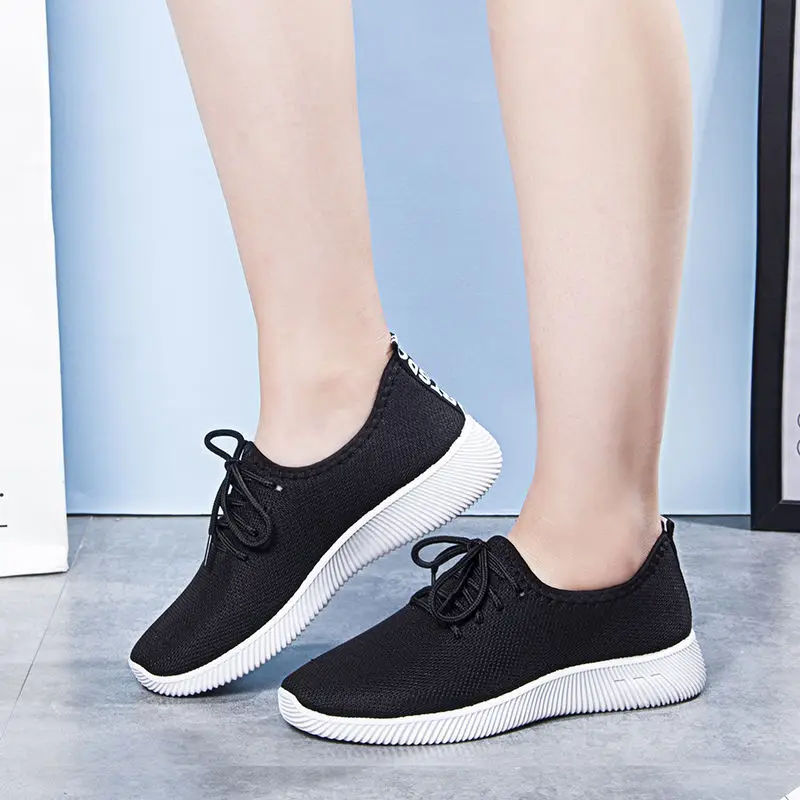 Hot Btand Sneakers 2021 Comfy Women Running Shoes Female Light Soft Sport Shoes Lady Platform Jogging Walking Trainers Red Cheap