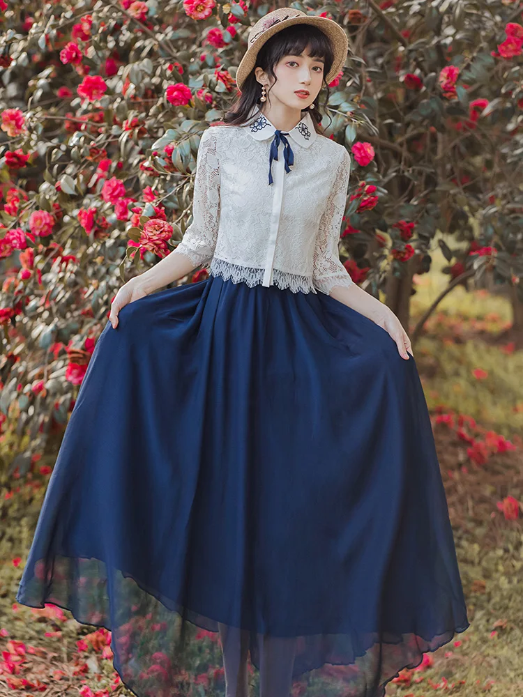 

Women Sweet Cute Two Piece Set For Summer 2021 flower Embroidery Doll Collar Lace Blouse+Chiffon Retro Skirt Sets