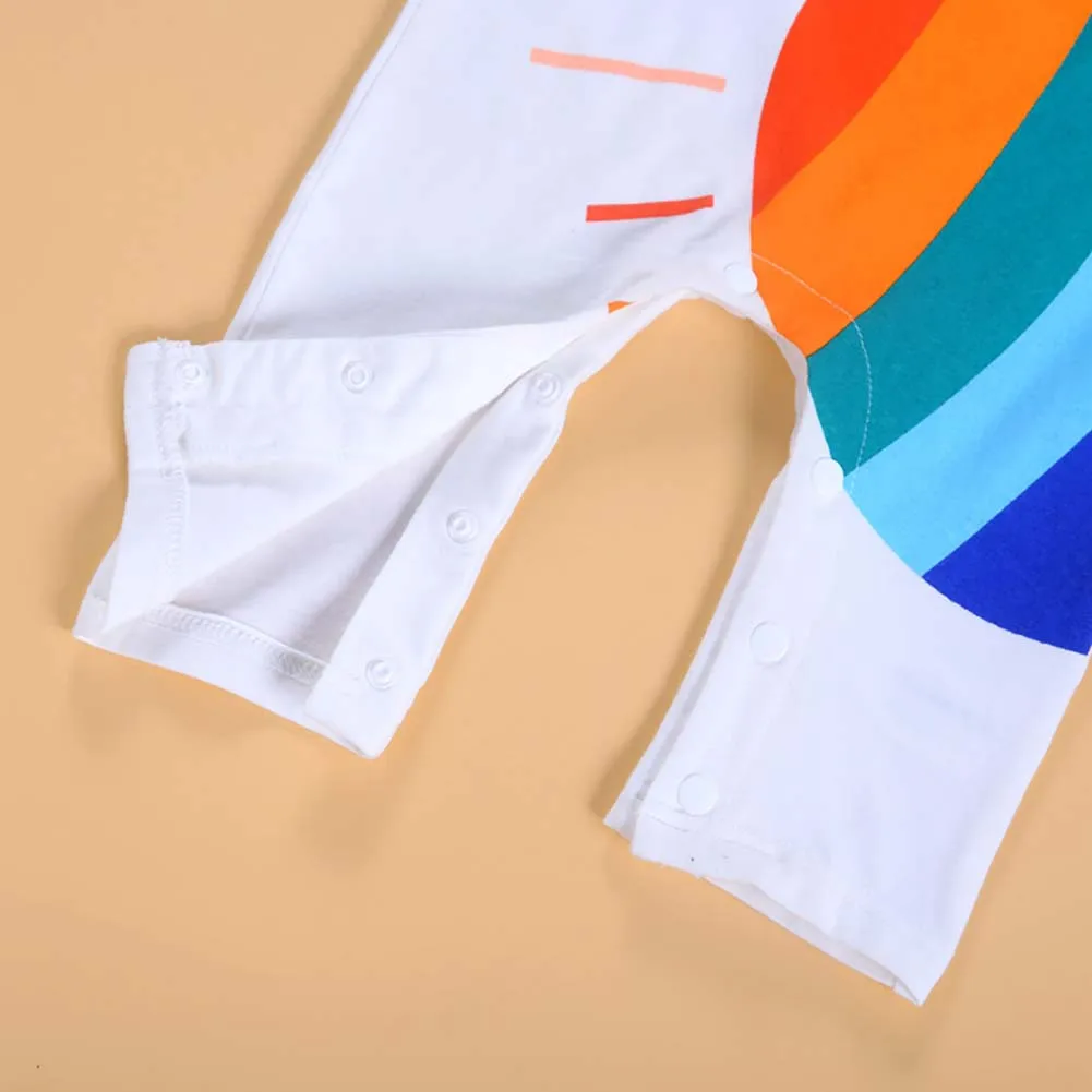 

Newborn Baby's Long Sleeve One-piece Garmen Round Neck and Button Crotch, Energetic Sun and Rainbow Pattern Romper
