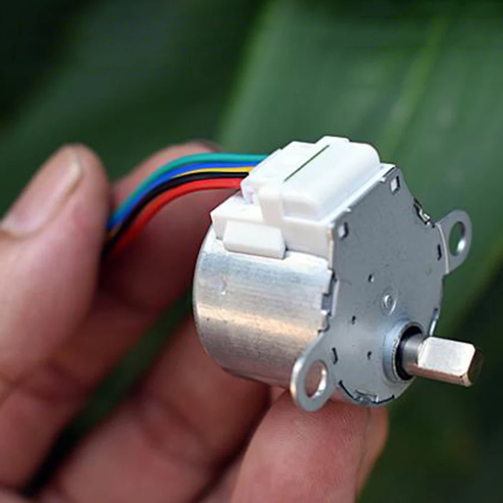 Мини 4-фазный 5-проводной Шаговый двигатель 20 мм 12 В постоянного тока поворотная