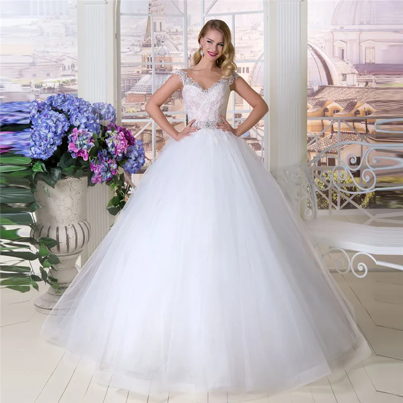

Sheer Scoop Tulle Ball Gown Princess Wedding Dress With Lace Appliques Lace Up Back Bridal Gowns White Princess Ladies Wedding