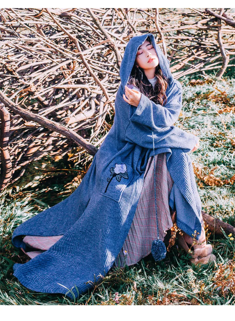 2018 осенне зимние женские свитера в стиле Харадзюку пальто ретро с помпонами