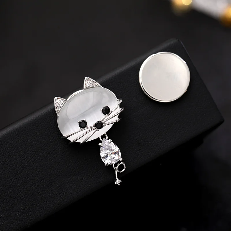 

Two-color Cute kitten Brooch Pins for Women's Creativity Jewelry Clothes Scarf Buckle Garment Accessories Fashion Jewelry