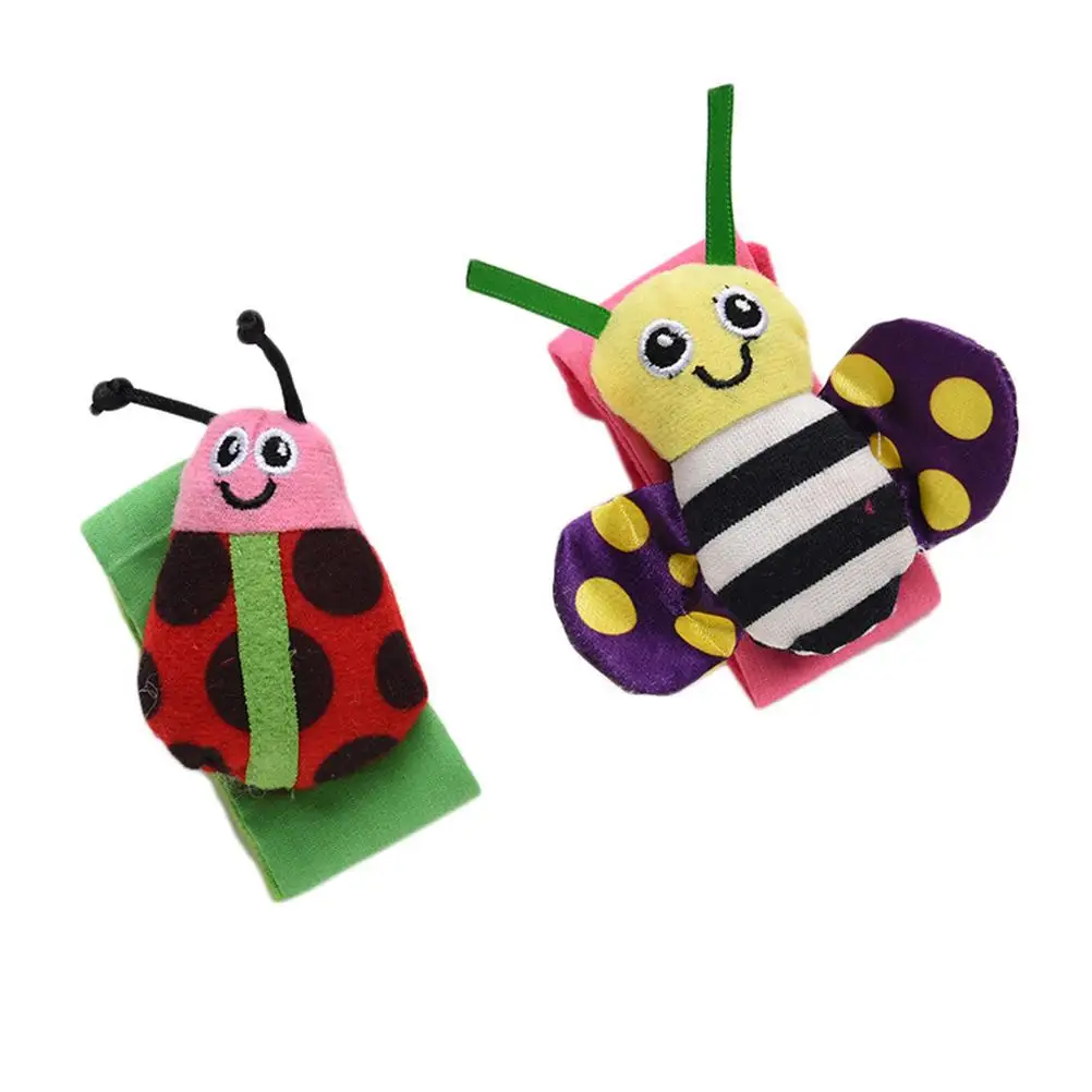 4 предмета с повязкой Набор погремушек мотивами из мультфильмов для