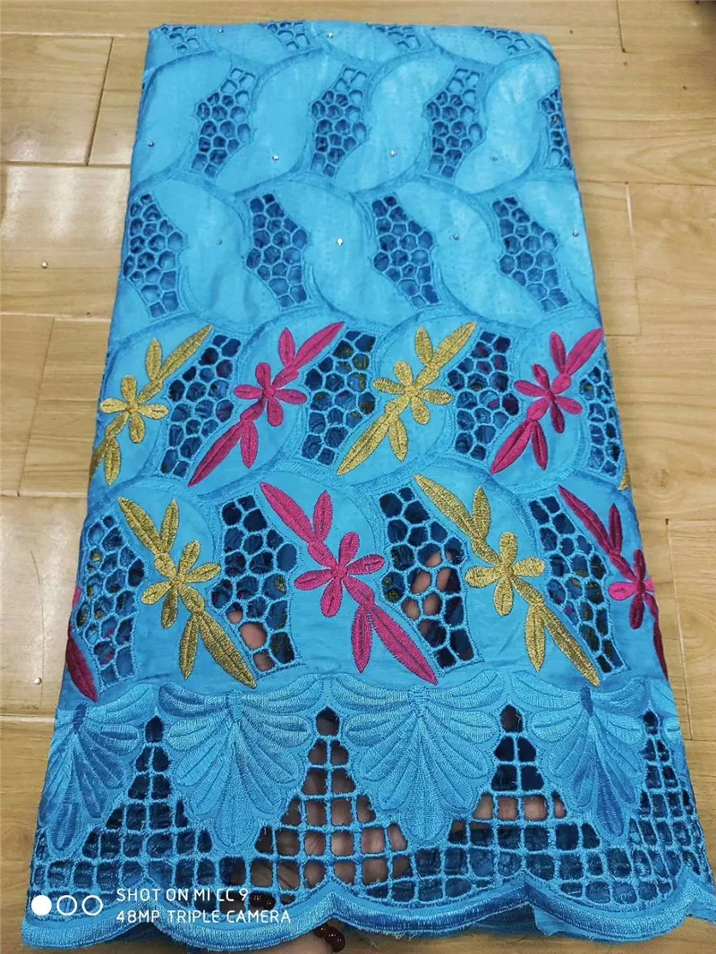 

NEW FASHION STYLE 2020 GOOD QUALITY african hollow out bazin riche lace fabric for women party dress KCJN161
