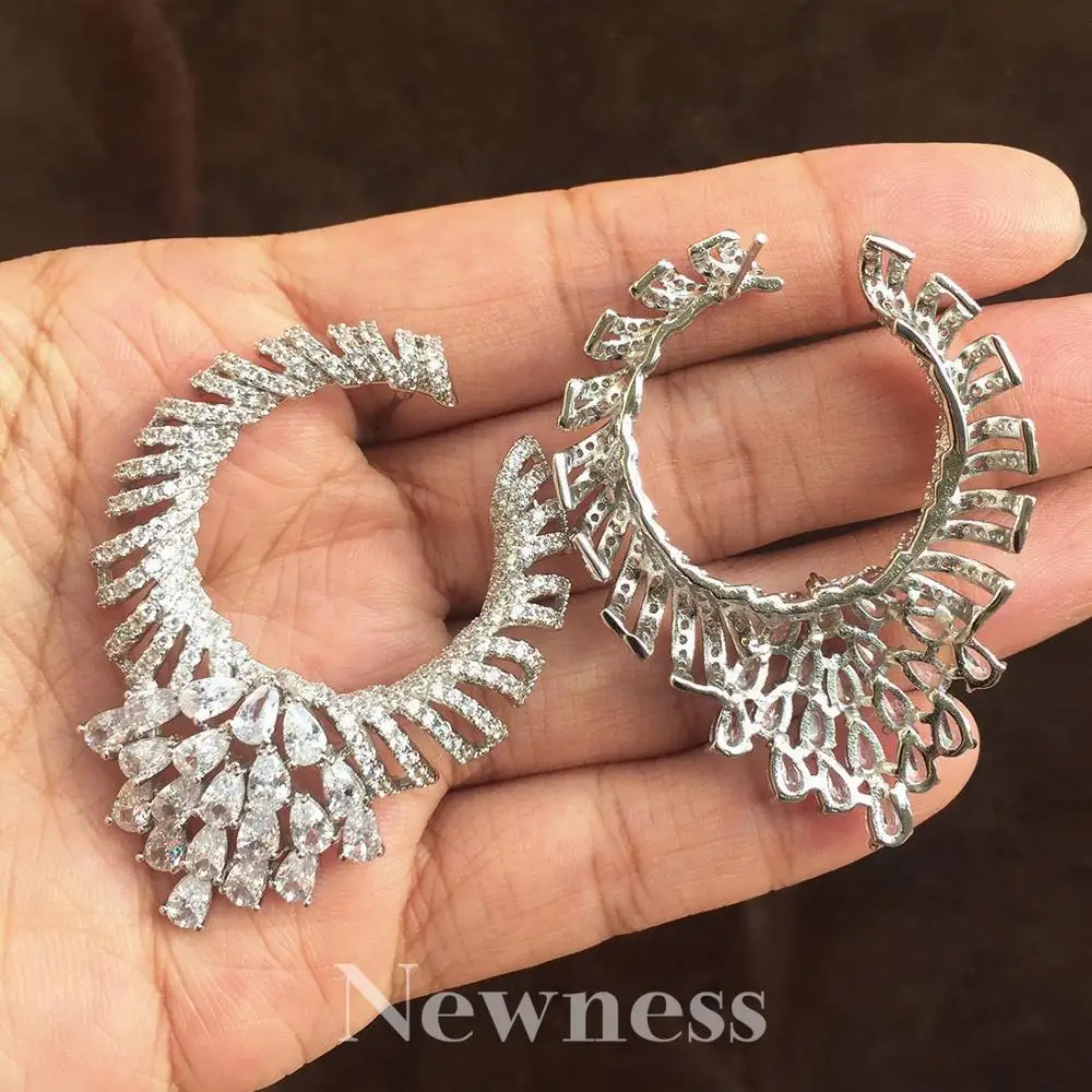 

Newness Delicate Zirconia Crystal Leaf Stud Earrings for Women Wedding Fashion Olive Branch Ear Jewelry