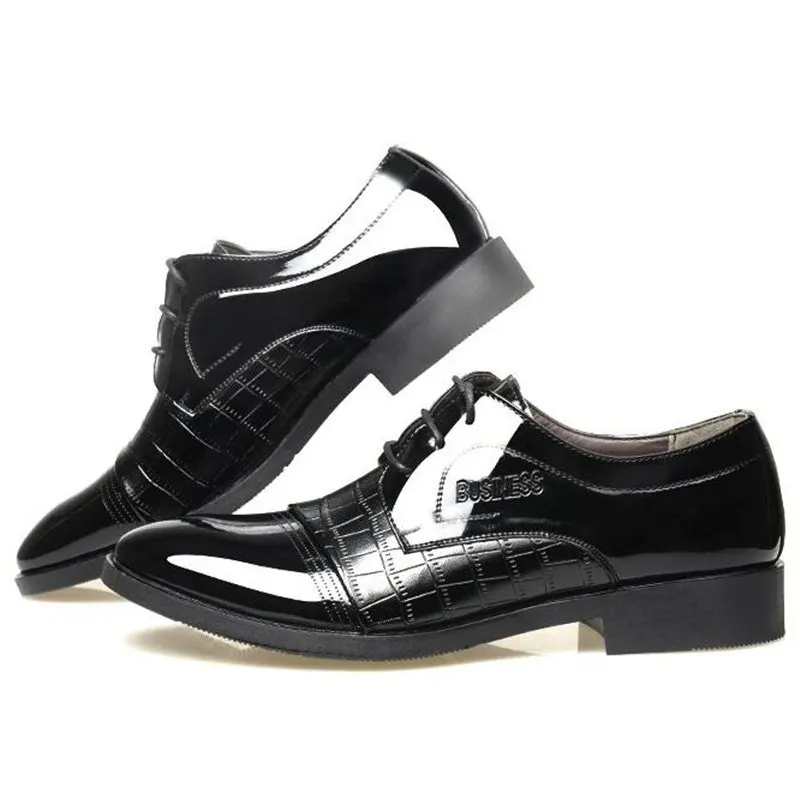 QWEDF 2019 новые модные крокодиловая полоса пэчворк Мужские модельные туфли Удобные