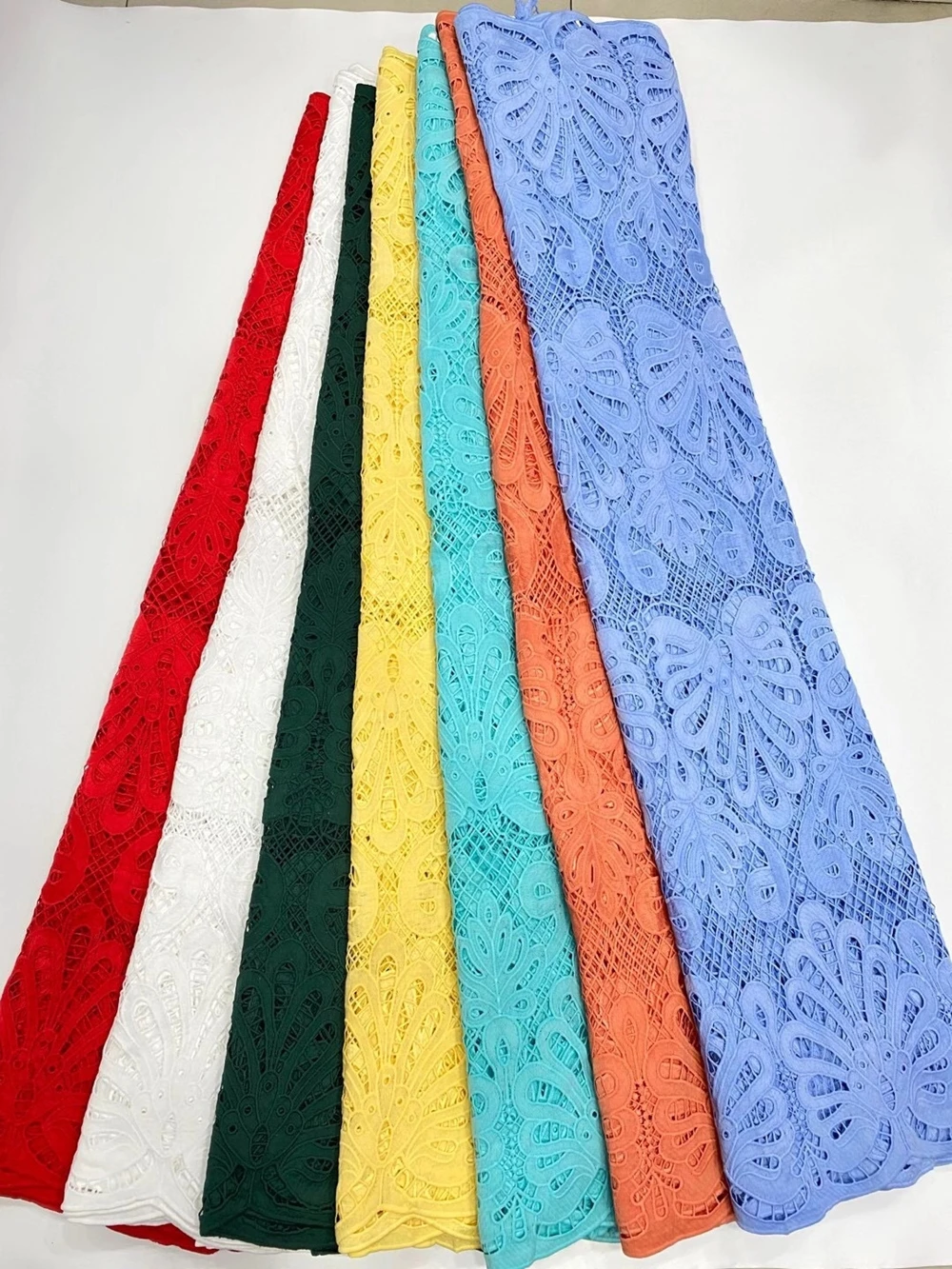 Анна новейшая небесно-голубая африканская кордовая кружевная Водорастворимая