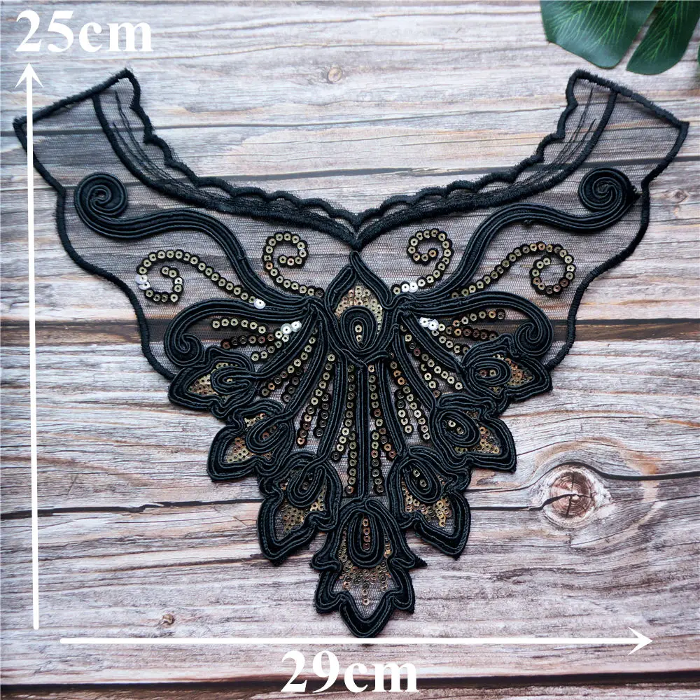 Вышитый кружевной воротник из черной ткани с блестками | Дом и сад