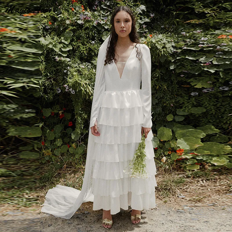 

Magic Awn 2021 Boho Long Sleeves Wedding Dresses Tiered Princess Beach Cake Dresses Open Back Simple Bridal Gowns Vestidos Novia