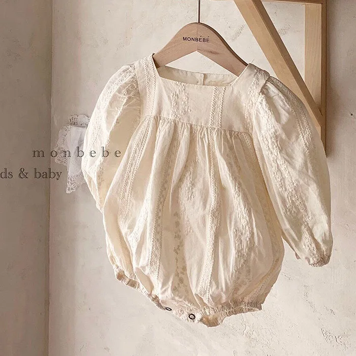 

2021 Spring Korean French Square Neck Bubble Sleeve Romper Infant Jumpsuit Children's Clothes Baby Girl's Khaki