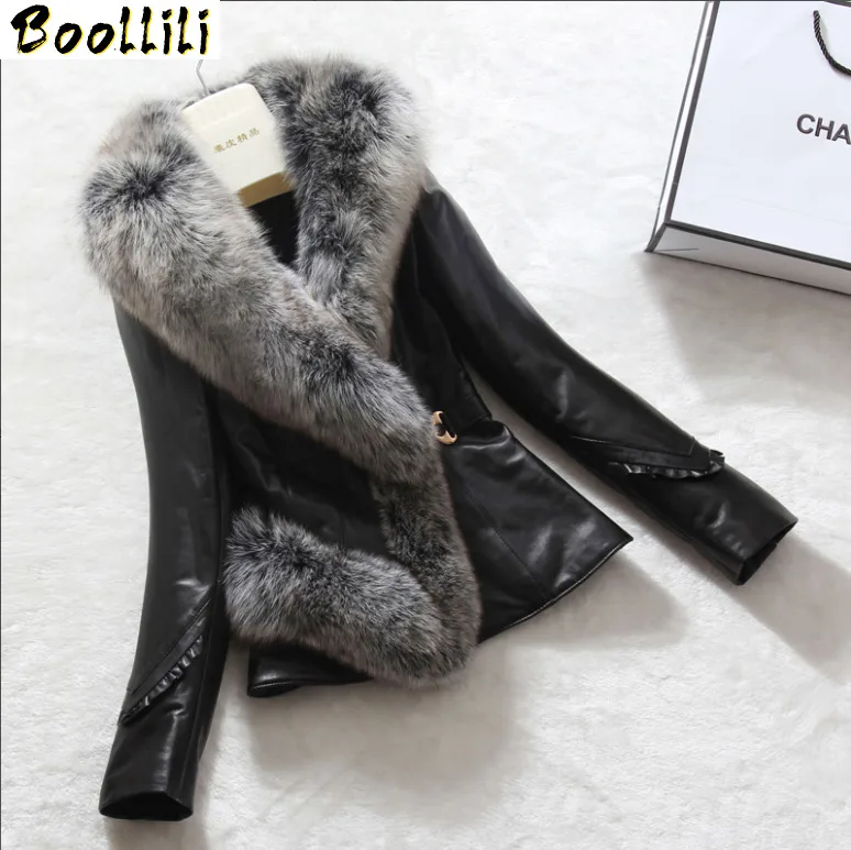 

Женский пуховик из натуральной кожи, с воротником из лисьего меха