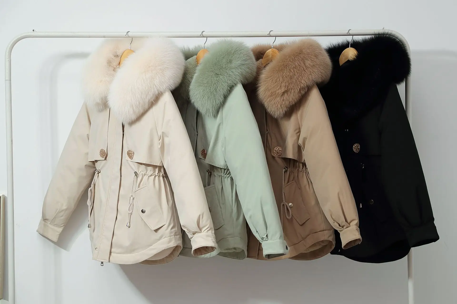 

Women's short winter 2021 new slim student's swallow tail cotton padded jacket
