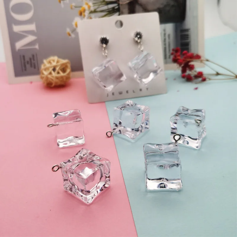 

10pcs 19mm 3D Ice Cube Resin Charms Pendants Jewelry Accessory Summer Creative Ice for Bracelet Earrings Jewelry DIY Accessories