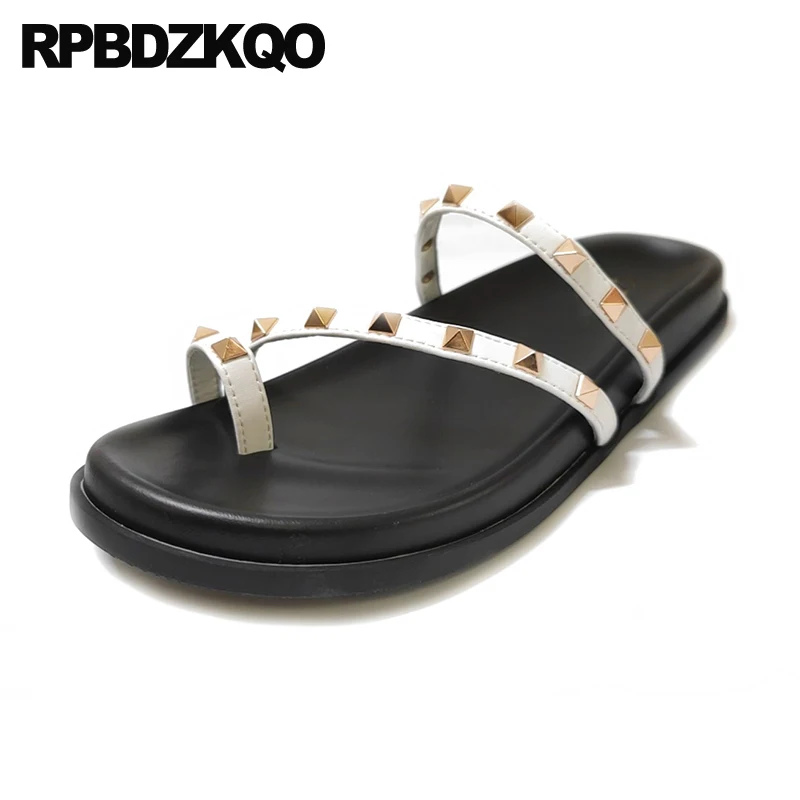 Rock Stud туфли женский пол сандалии заклепка лето широкая посадка плоские дизайнер