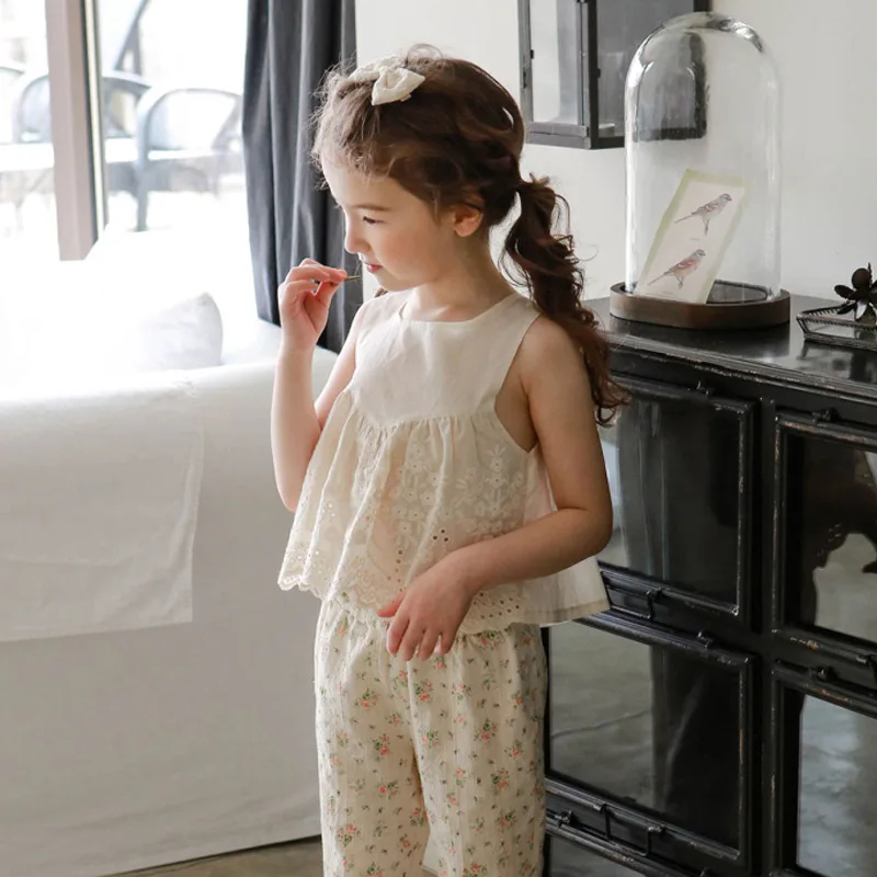 

Girls' Vest 2021 Summer New Girls Cotton Lace Sling Vest Hollow Out The Embroidery Kawaii Tops 24M To 8T