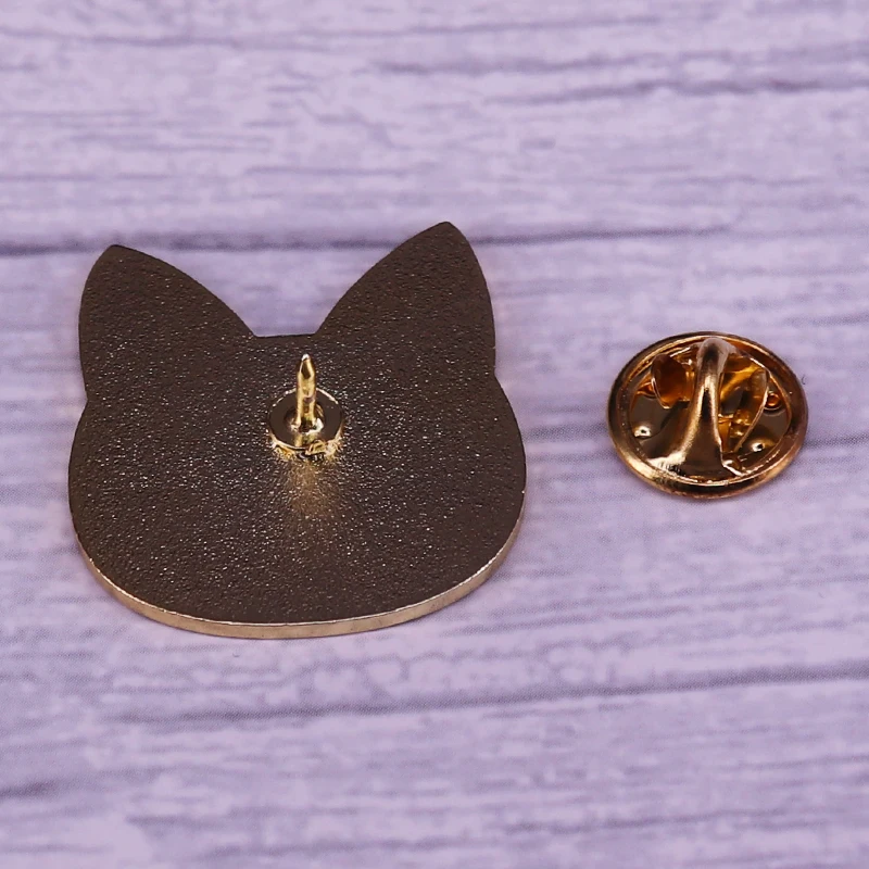 Эмалированная булавка в виде цветочного кота |