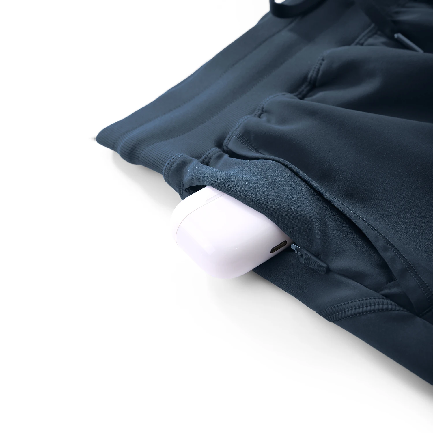 CRZ YOGA Women's 5'' Lightweight Quick Dry Athletic Long Shorts - High Waist Workout Running Summer Gym Shorts Pockets