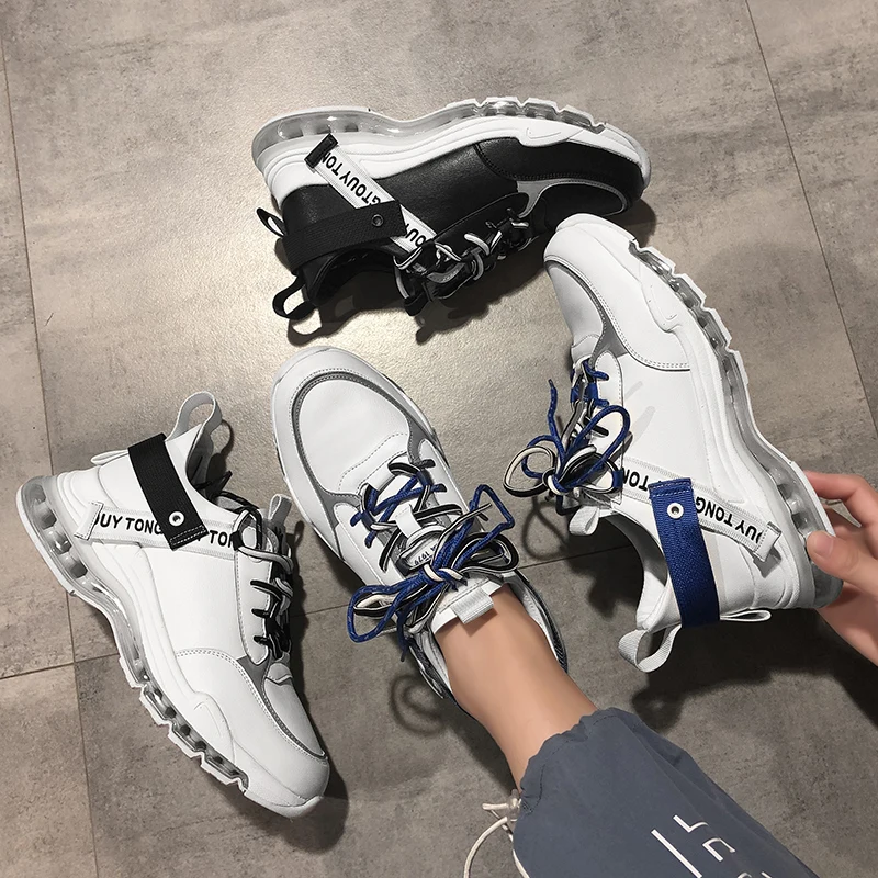 

2020 New Trail Running Shoes for Men Fashion Technology Trend Sneakers Man Outdoor Athletic Trainers Sport Tennis Walking Shoes