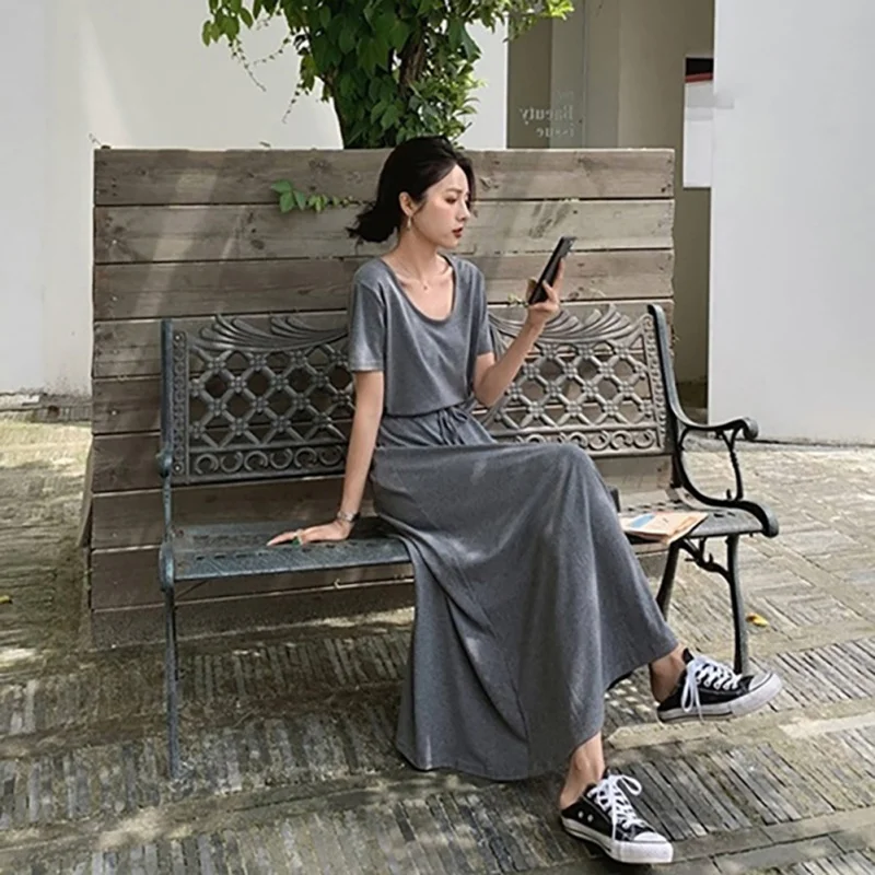 

Round Neck Short Sleeve T-shirt Elastic Drawstring Skirt Fashion Two-piece Suit