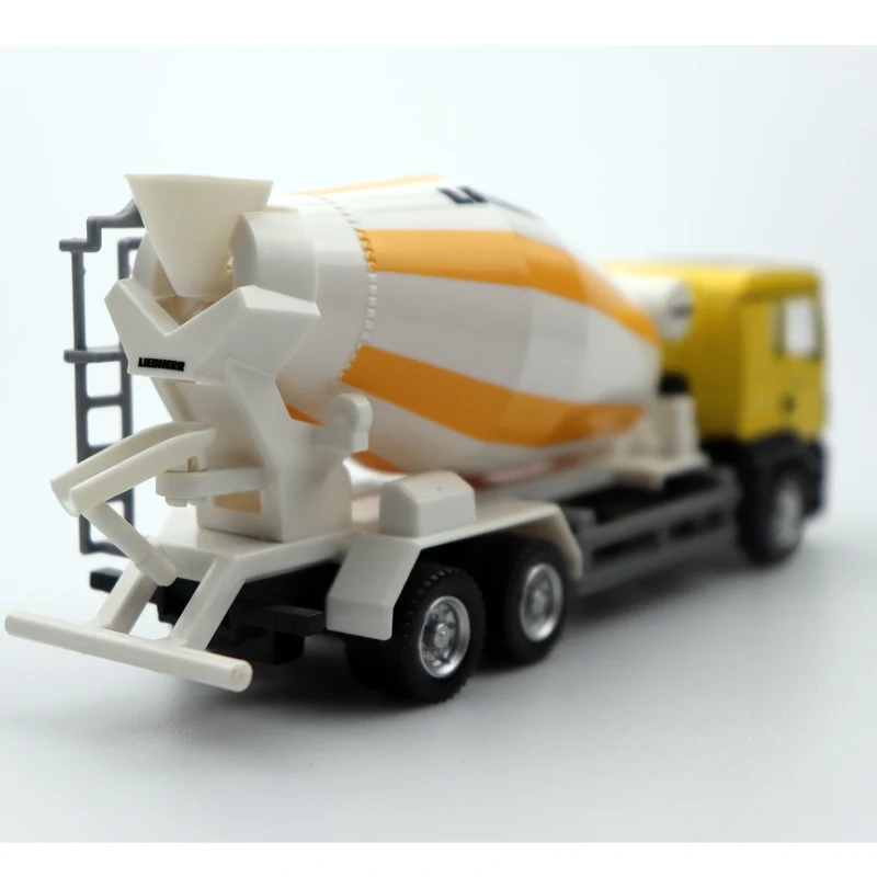 1:32 Diecast Toy Car Engineering Toy Truck High Simulation Toy Car Cement Truck Body Can Be Rotated Toy Car For Children's Gift