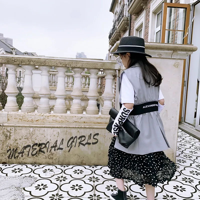 

Girls' vest 2020 spring new Korean children's fashion splicing suit cardigan waistcoat top