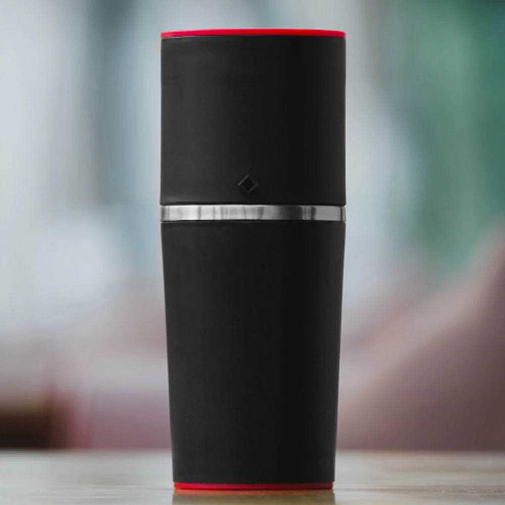 

Portable manual coffee grinder hot coffee grinding cup with filter is suitable for indoor and outdoor travel